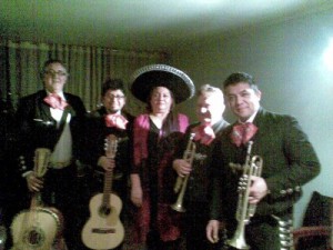 johnny luis Novios y novias en La Florida |  serenatas en chile serenatas sal y tequila serenatas, SAL Y  TEQUILA 100% SERENATAS  A DOMICILIO  4 X  $ 50.000. 7-6260519