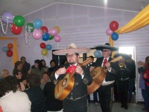 johnny luis Novios y novias en Maipú |  somos el mariachis sal y tequila mariachis serenatas mariachis, 4 MARIACHIS X $50.000-  FONOS:  02-6388358   /  DIA DE LA MADRE