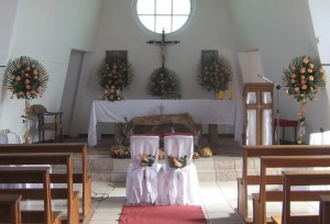 Kena Latrach Anuncios gratis para novios en La Serena |  ARREGLOS FLORALES PARA IGLESIAS, CIVILES, RAMOS DE NOVIA, TIARAS