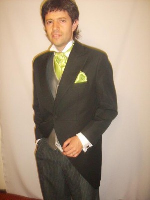 Abrac Novios y novias en Maipú |  TRAJES NOVIOS FINA SELECCION, Trajes novios finisimos 